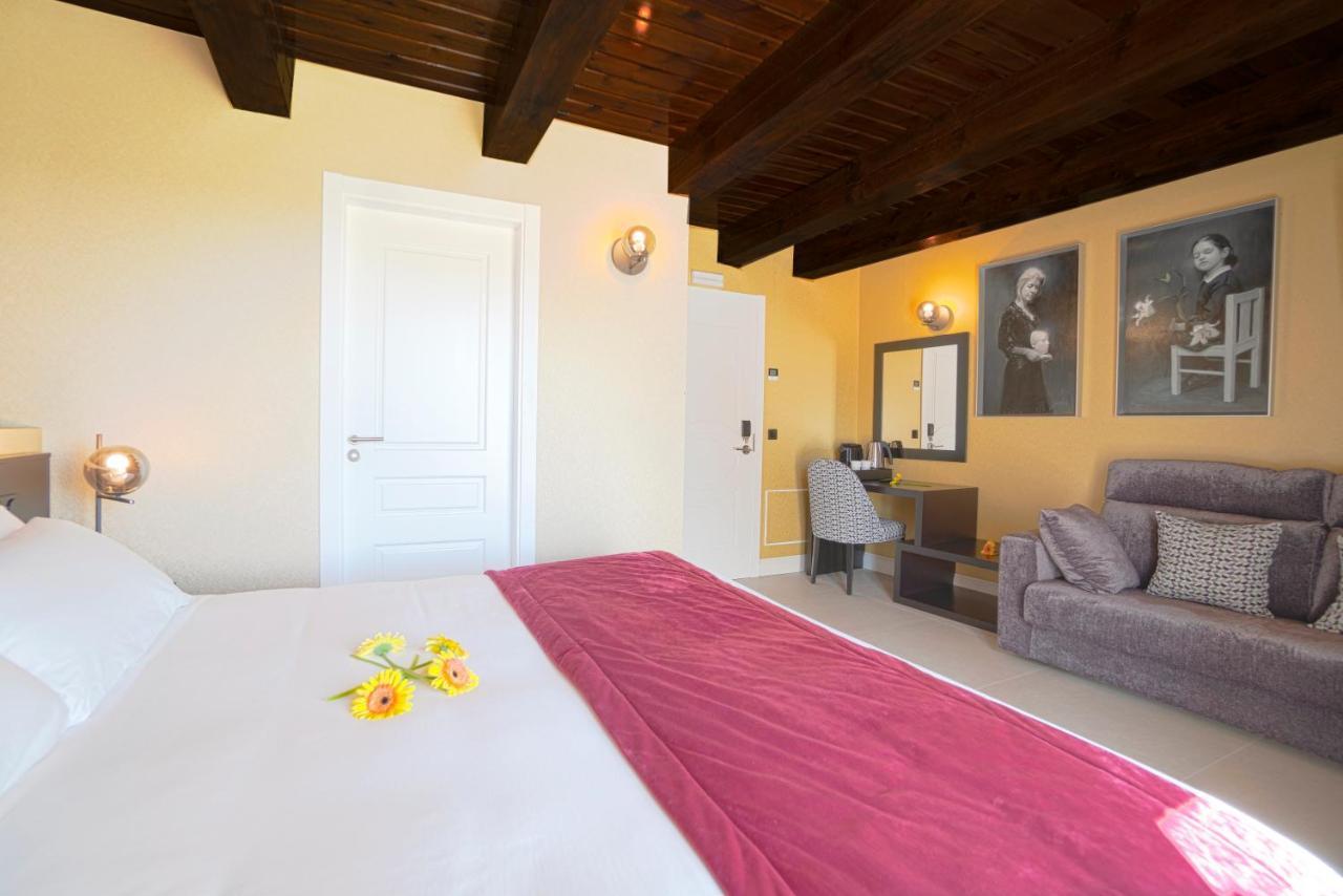 Hotel As Torres Da Hermida Monterroso Kültér fotó